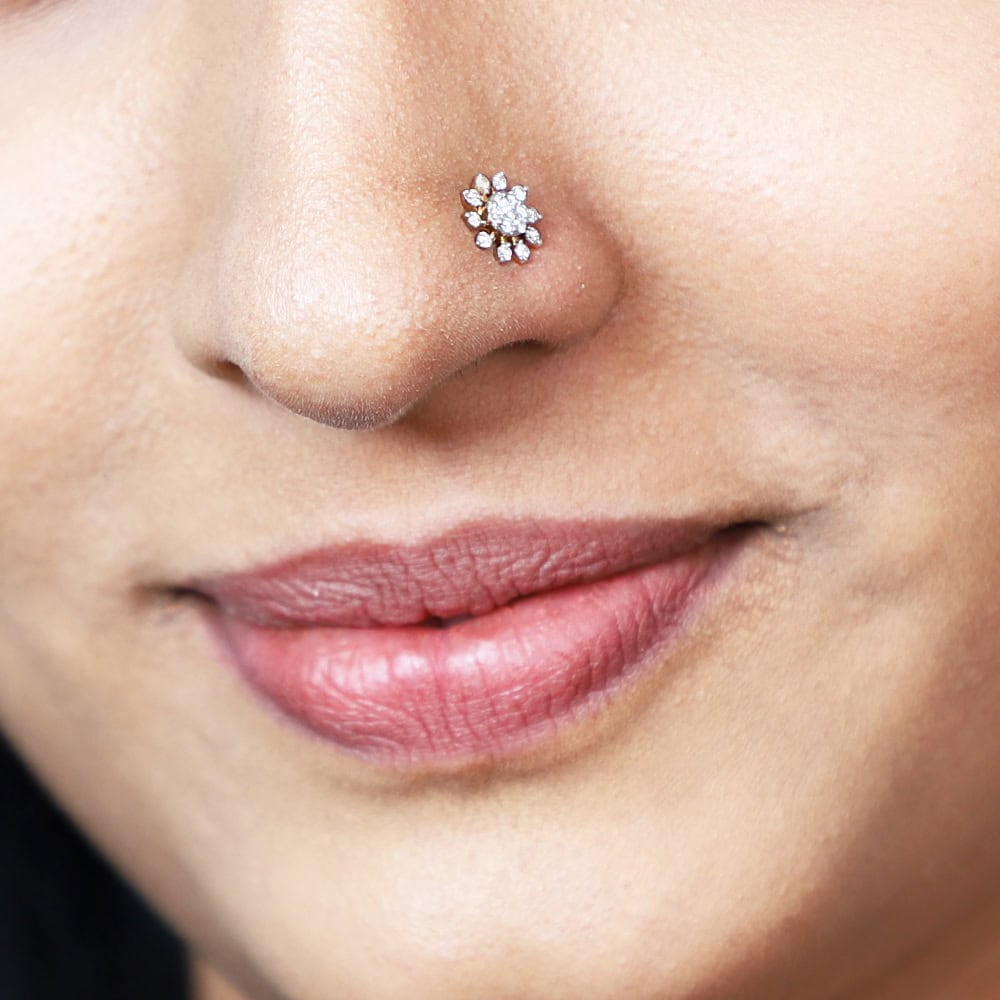 Serene Diamond Nose Pin