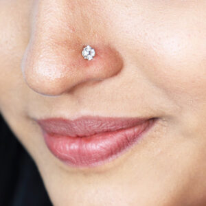 Minimal Diamond Nose Pin
